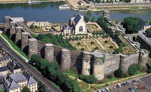 Castello di Angers Castelli della Loira storia, info sulla visita e