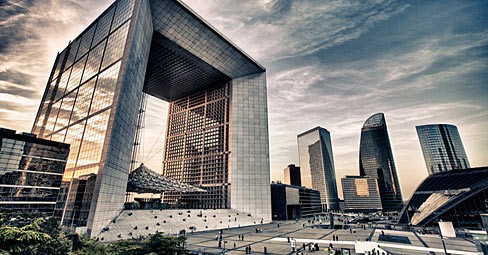 Il Grande Arco De La Defense A Parigi Informazioni Turistiche