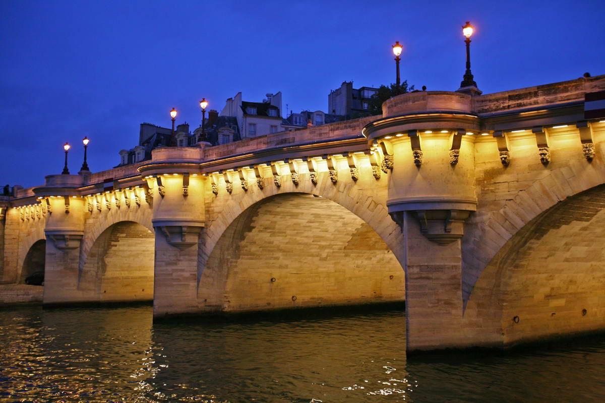 Il Pont Neuf di Parigi Informazioni pratiche e turistiche Il Pont Neuf di Parigi Informazioni pratiche e turistiche
