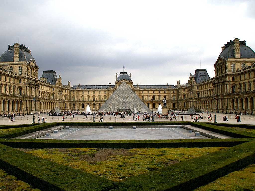 Museo del Louvre Parigi 