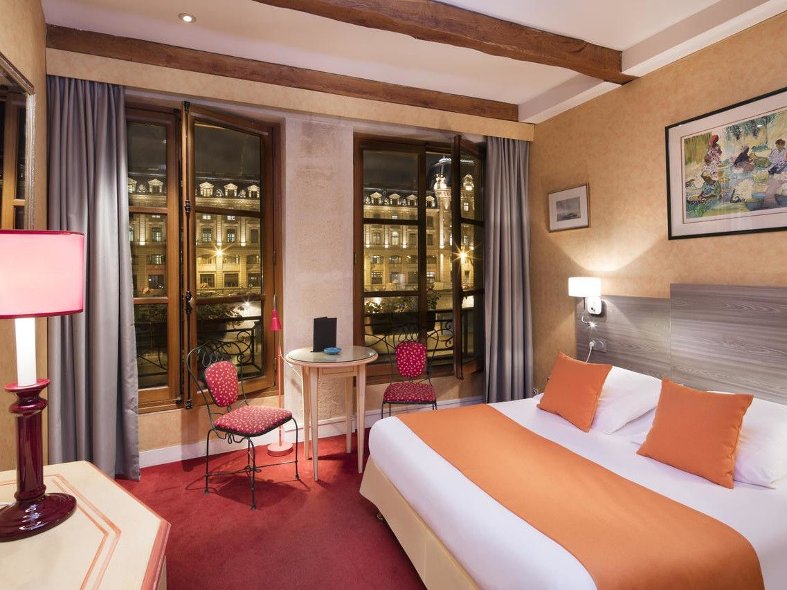 Dove dormire a Parigi, i quartieri e gli hotel migliori