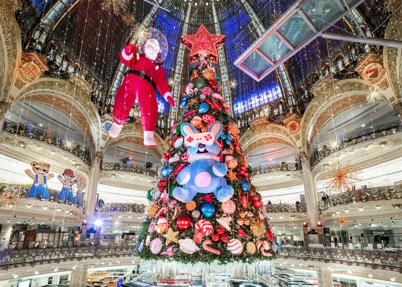 Albero di Natale 2021 Galeries Lafayette Parigi