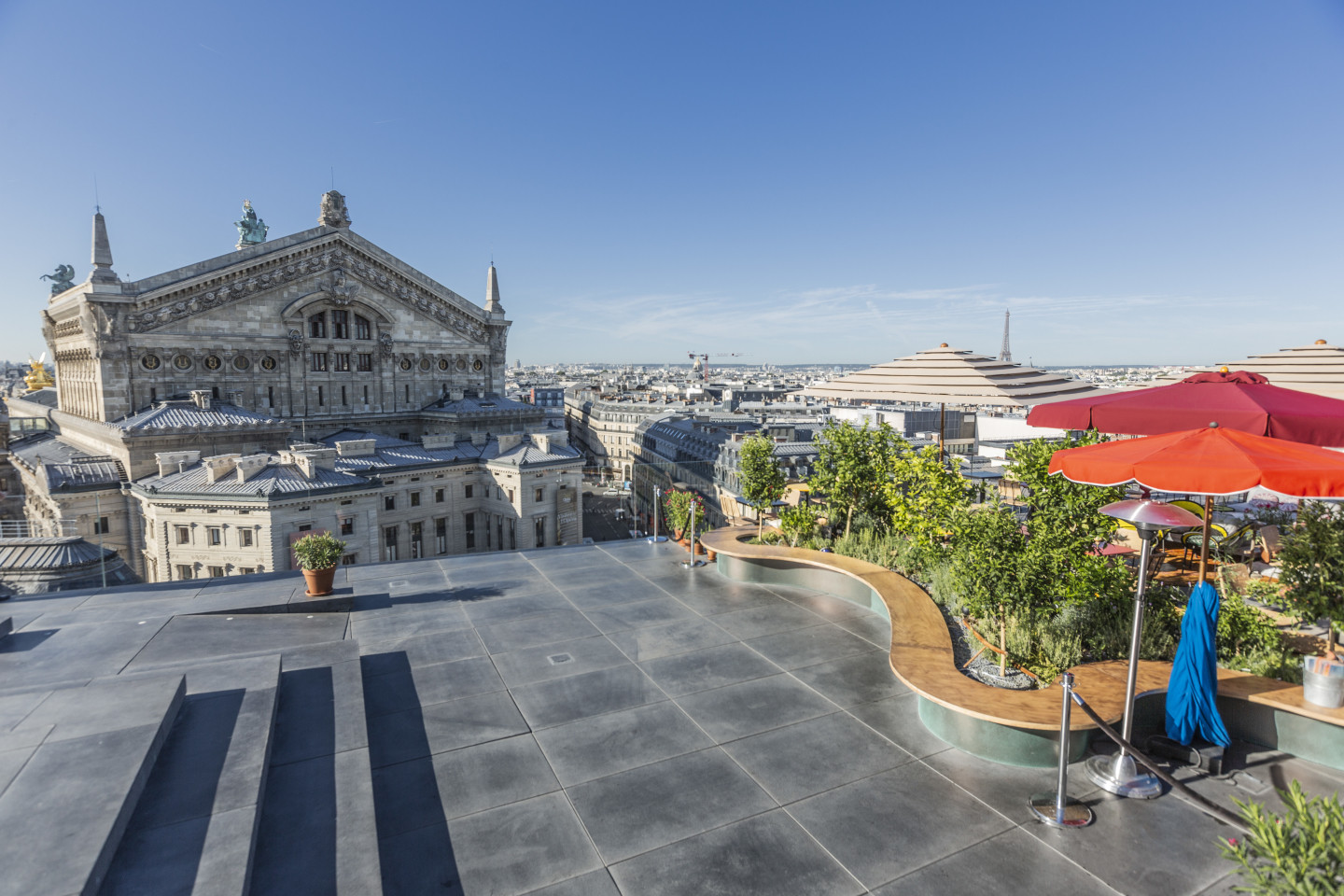 Terrazza panoramica all'ultimo piano di Galeries Lafayette Parigi