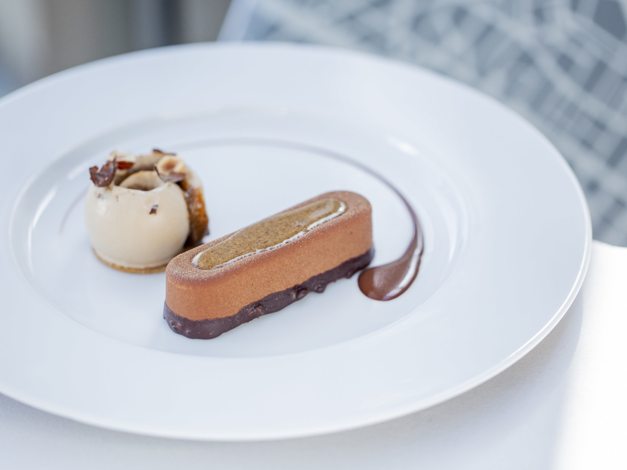 © photo: pmonetta Ducasse sur Seine