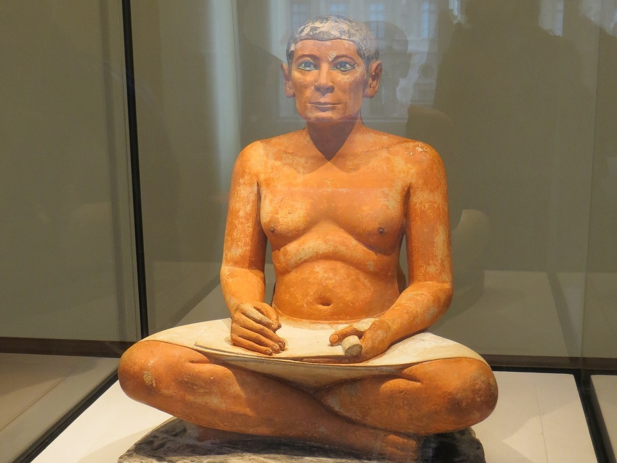 Scriba accovacciato - Museo del Louvre Parigi