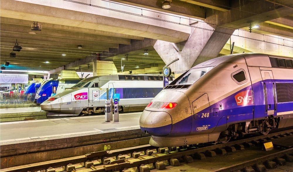Treno ad alta velocità TGV (Train à Grande Vitesse) © Canva