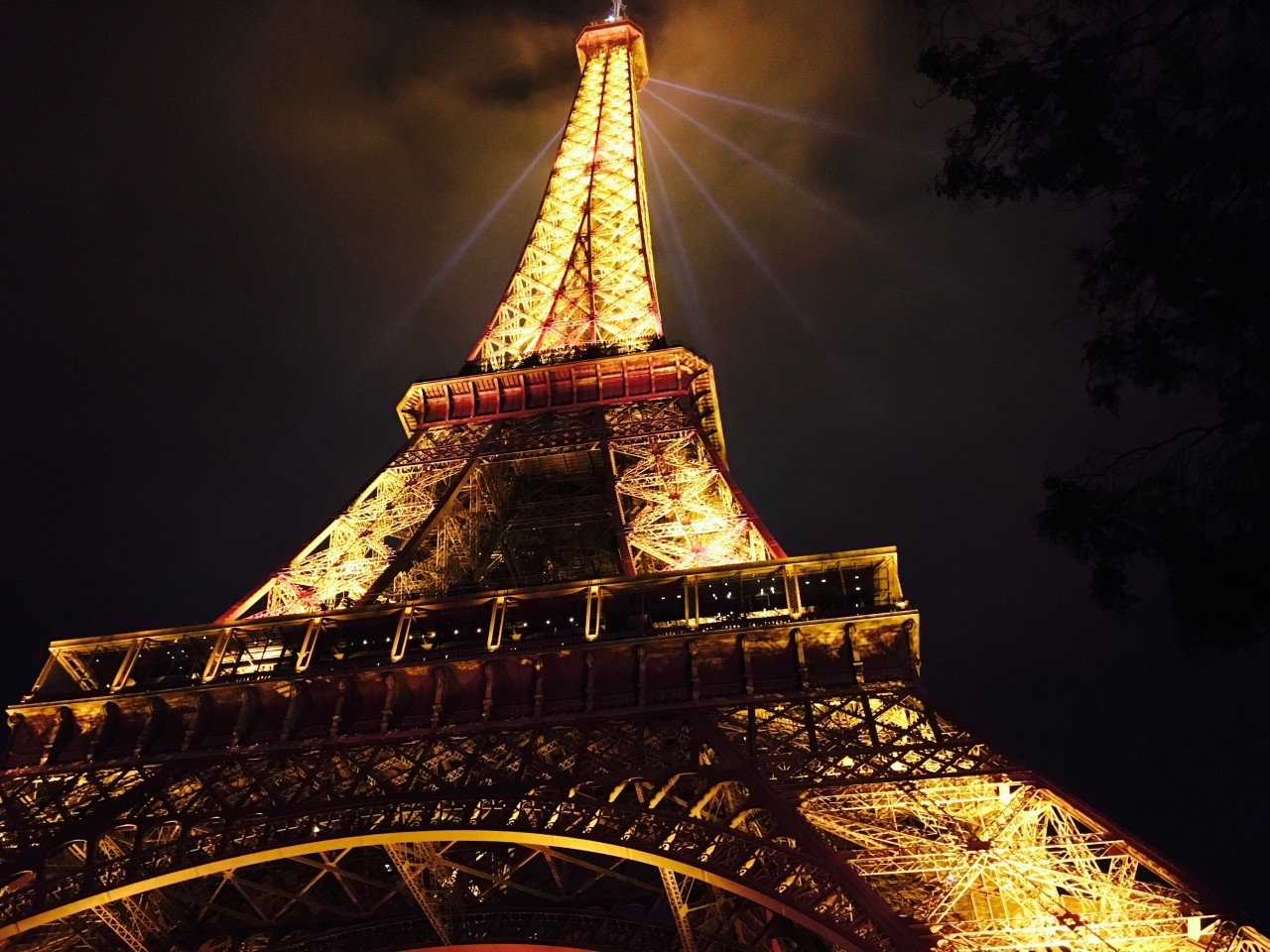 Tour Eiffel Illuminata