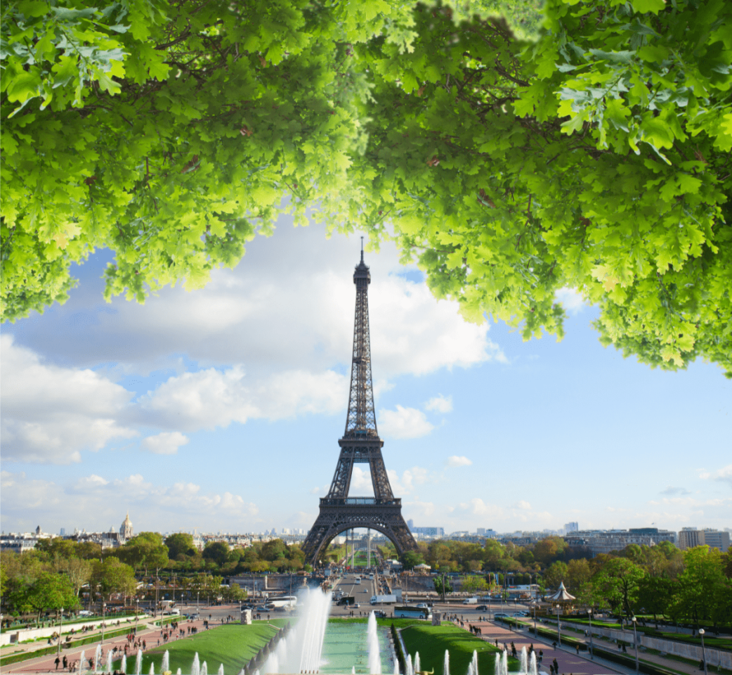 TOUR EIFFEL - Canva