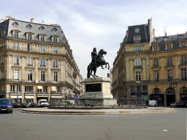 Place des Victoires