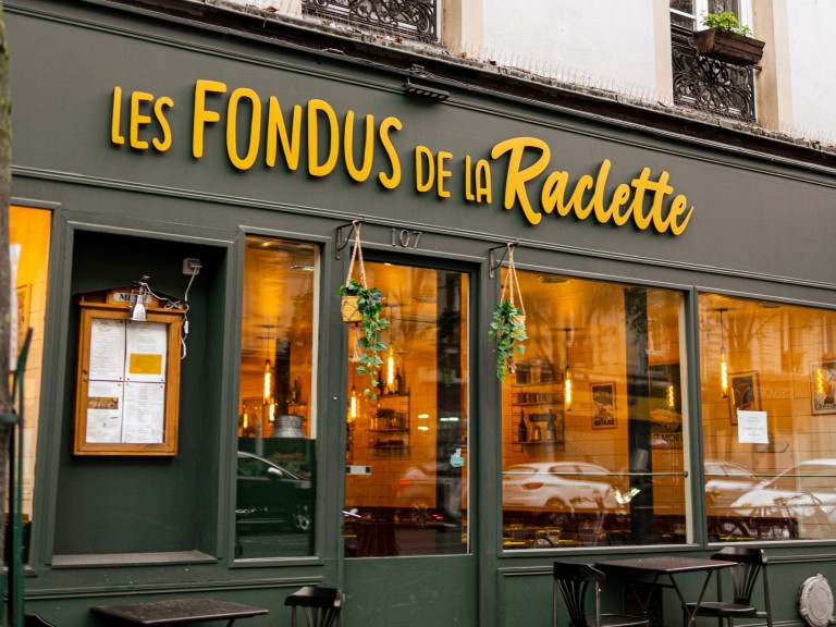 © Les Fondus de la Raclette