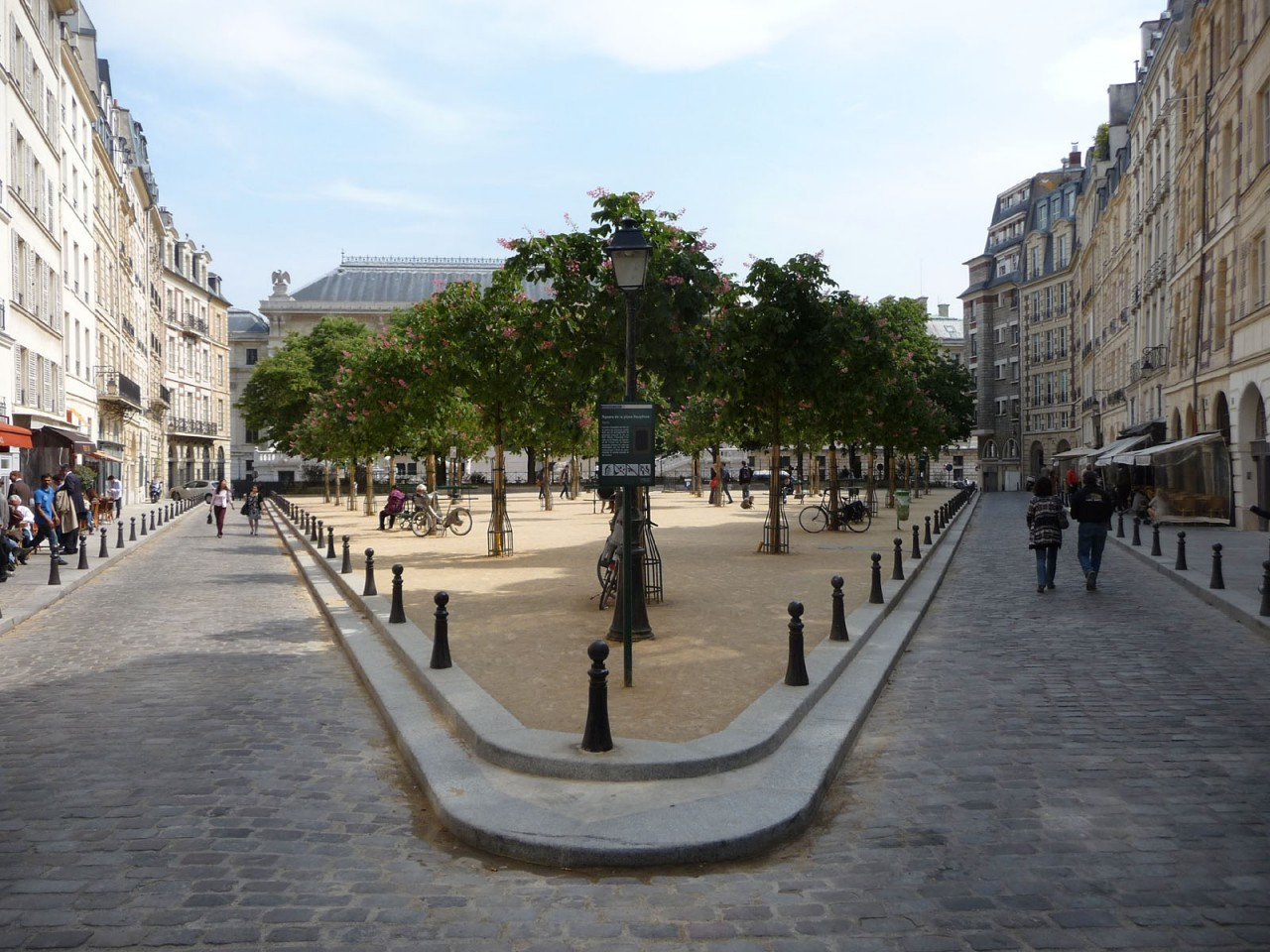 Place Dauphine Paris