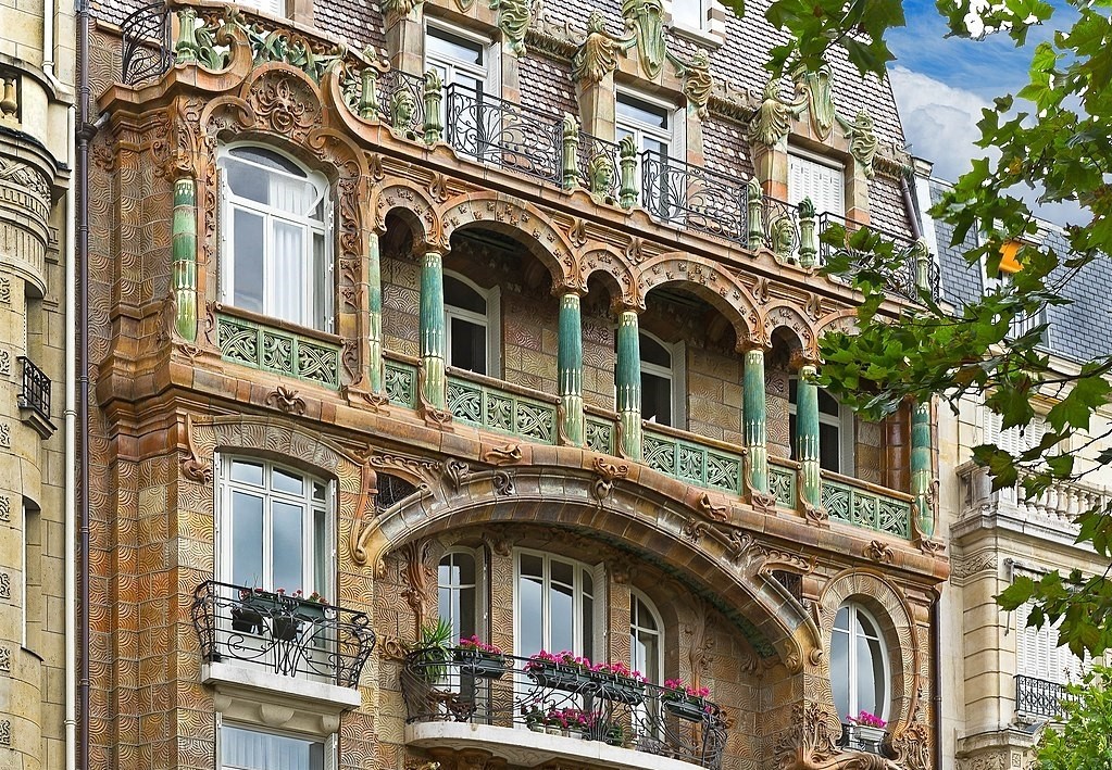 Immeuble Lavirotte copyright Fullphoto - Wikipedia