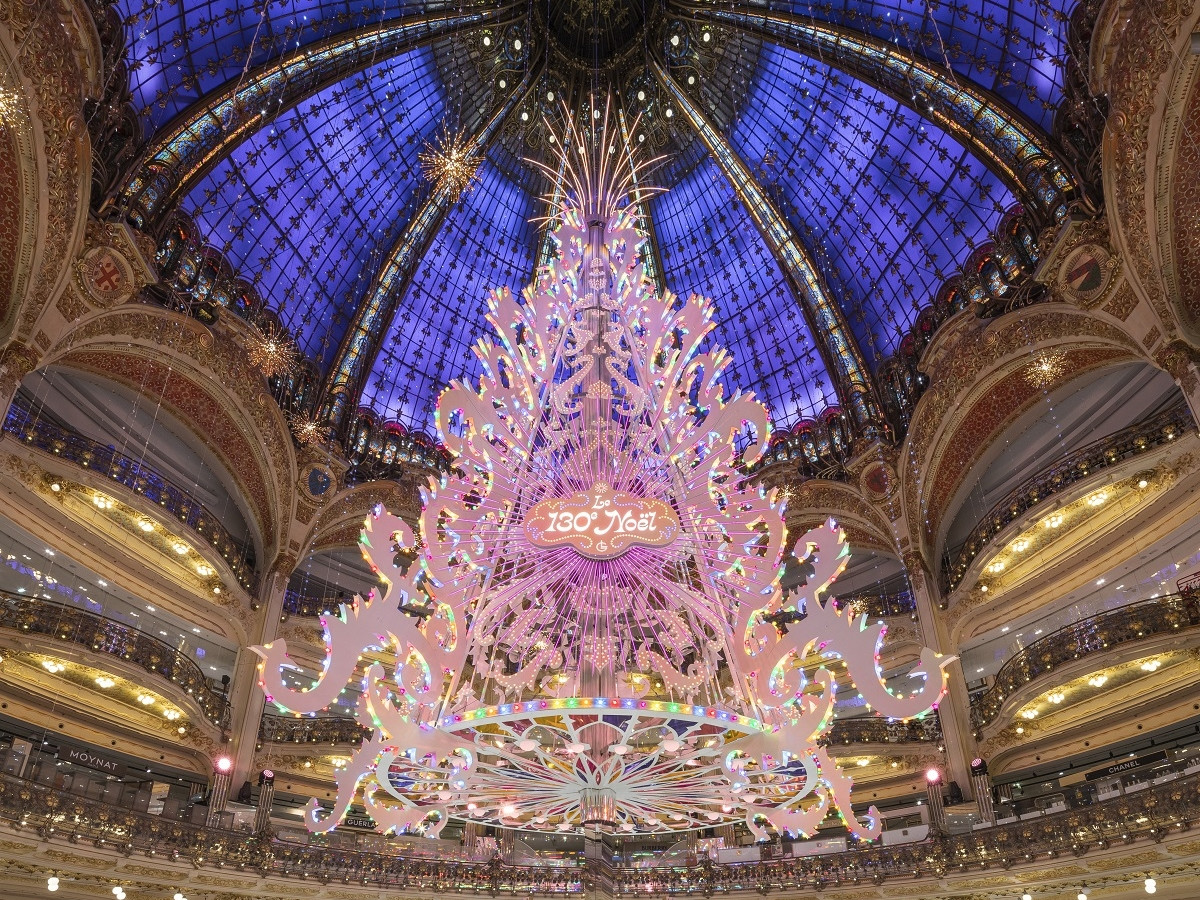 © Galeries Lafayette Albero di Natale 2024