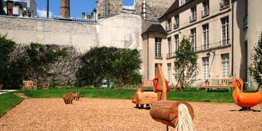 Jardin Francs Bourgeois - Rosiers
