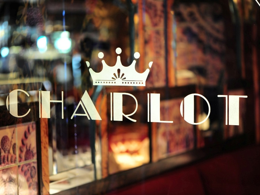 Restaurant Charlot © Raoul Dobremel