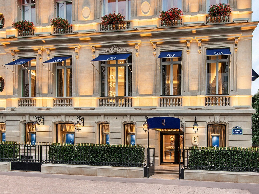 Avenue Montaigne Parigi