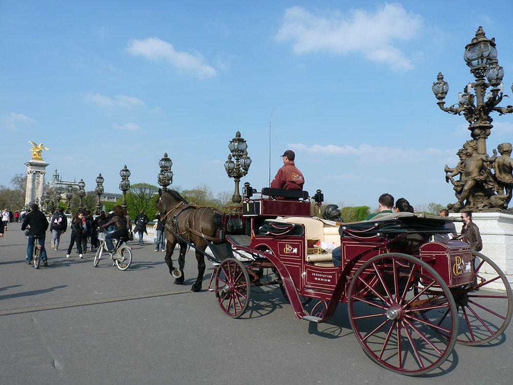 Giro romantico in carrozza a Parigi