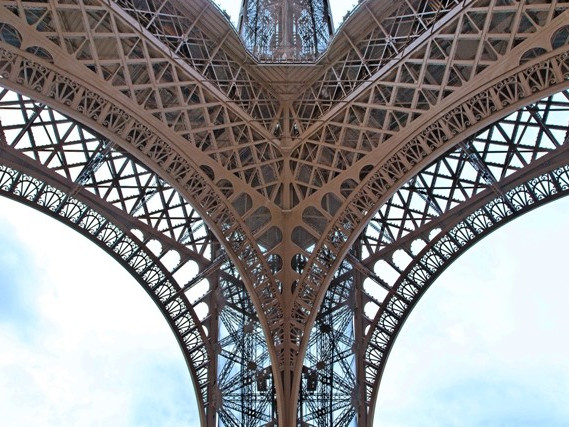 Tour Eiffel - Photo by Christophe Mouton ©