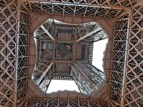 Tour Eiffel - Photo by Christophe Mouton ©