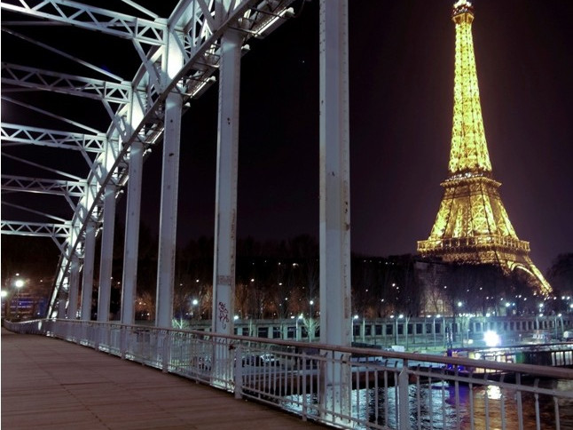 Tour Eiffel - Photo by Christophe Mouton ©
