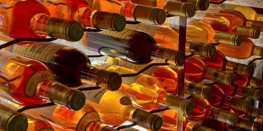 De Vinis Illustribus 