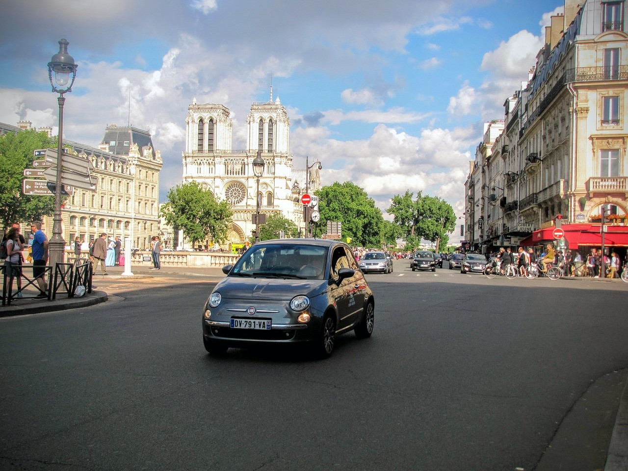 Come arrivare a Parigi in auto