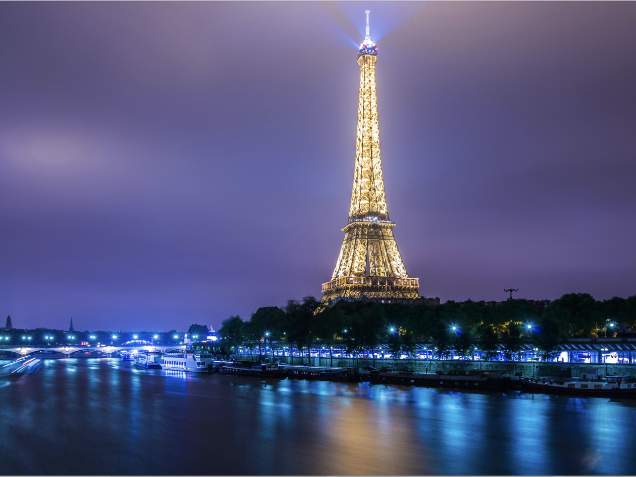Quando s'illumina la Tour Eiffel: tutto quello che c'è da sapere