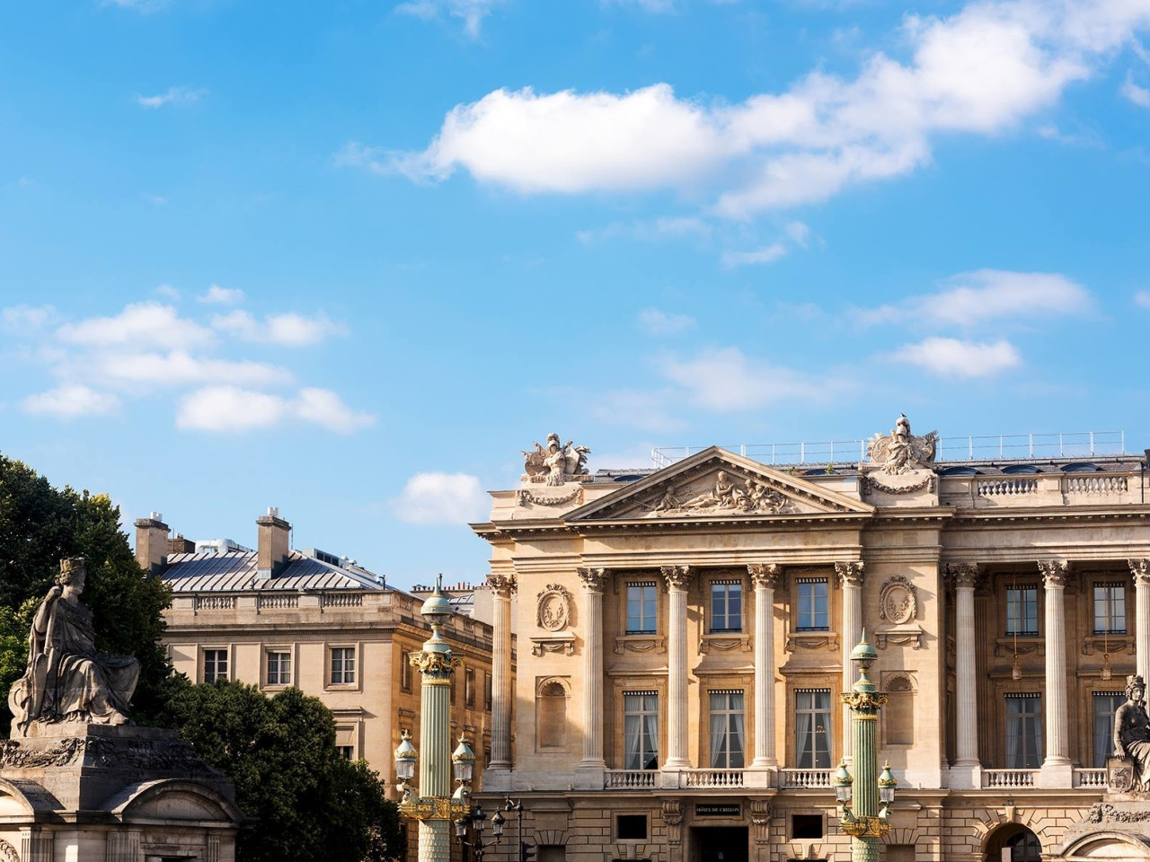 L'Hôtel de Crillon in Place de la Concorde