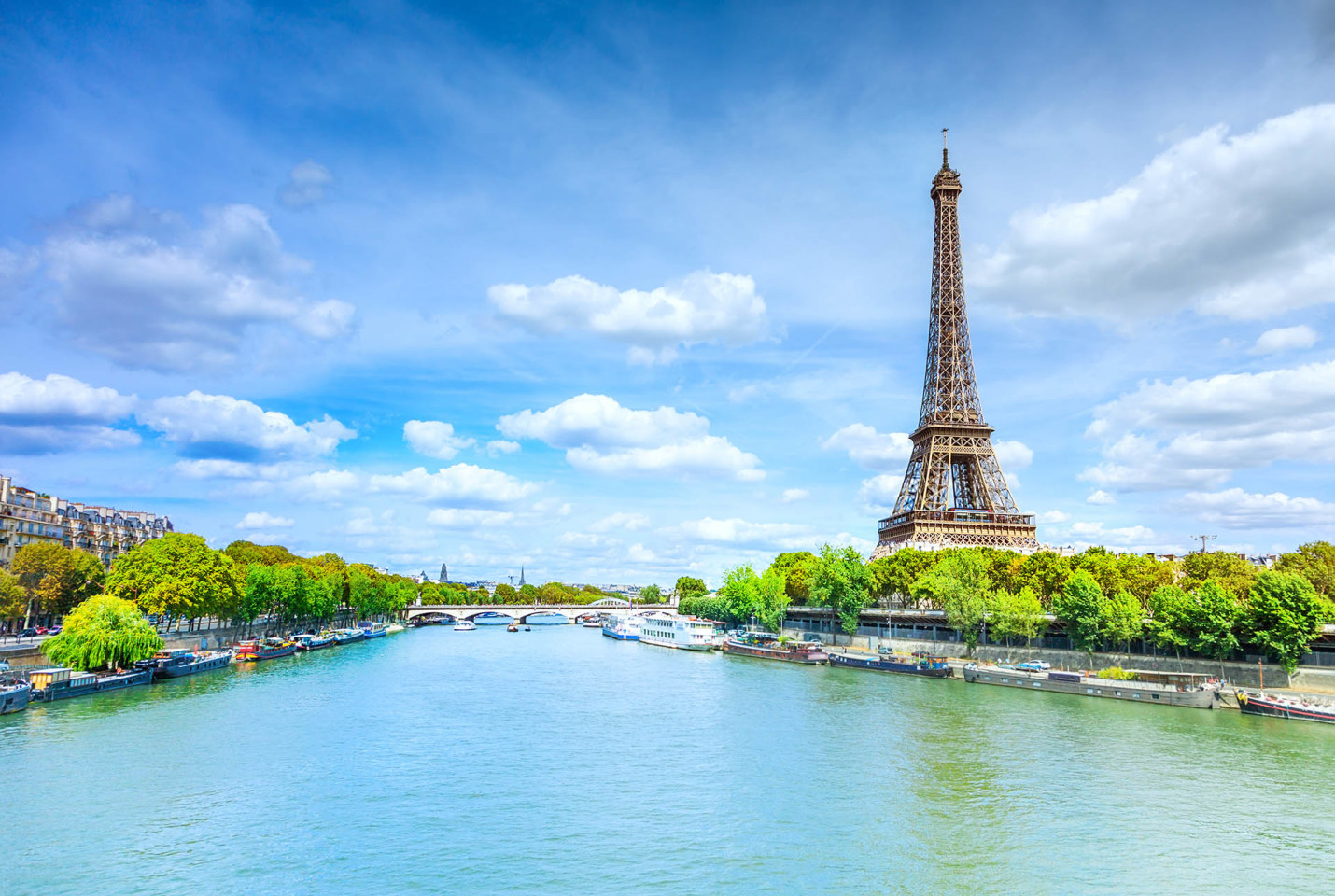 Parigi.it - Guida di Parigi - Cosa vedere, consigli, itinerari, metro